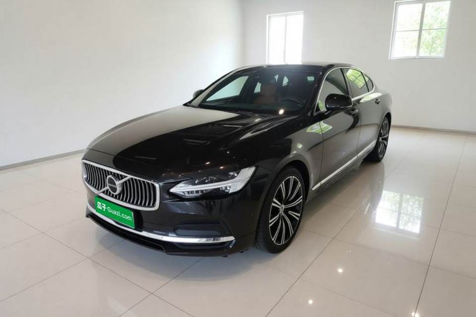 Volvo S90 2022