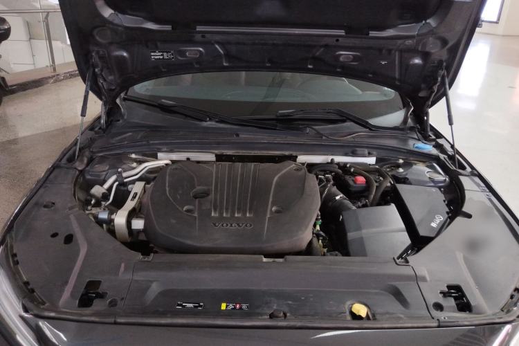 Used Volvo S90 2022 B5 Zhiyuan Luxury Edition Engine Bay