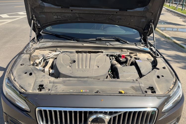 Used Volvo S90 2022 B5 Zhiyuan Luxury Edition Engine Bay