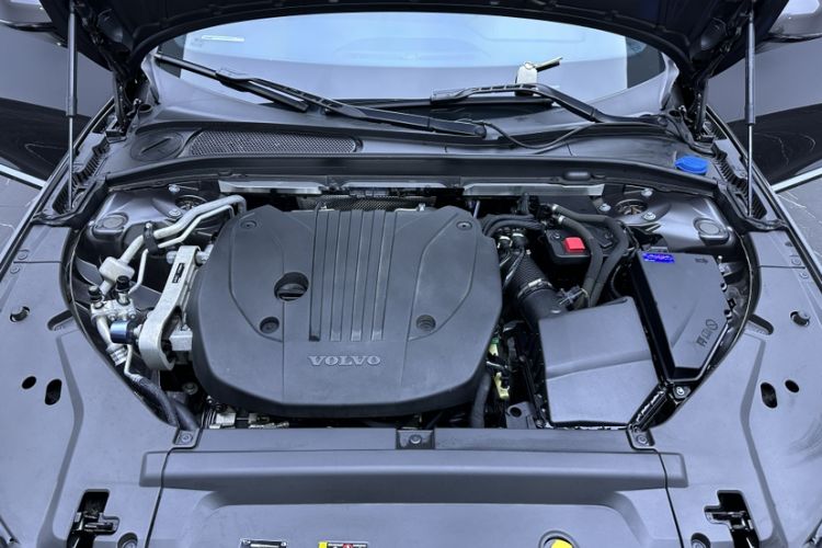 Used Volvo S90 2022 B5 Zhiyuan Luxury Edition Engine Bay