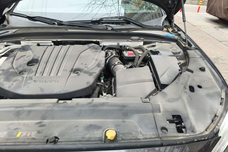 Used Volvo S90 2022 B5 Zhiyuan Luxury Edition Engine Bay Left