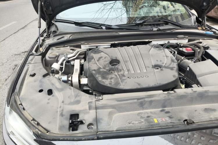 Used Volvo S90 2022 B5 Zhiyuan Luxury Edition Engine Bay Right