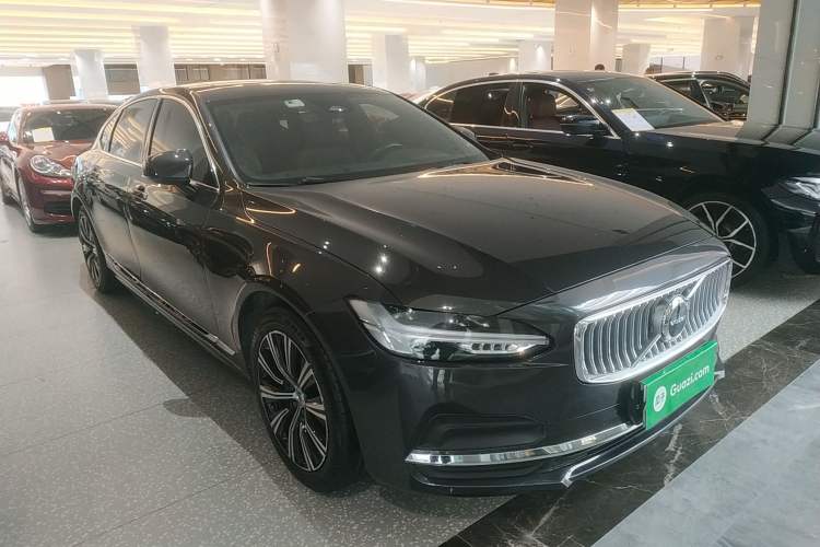 Used Volvo S90 2022 B5 Zhiyi Luxury Edition Exterior 1
