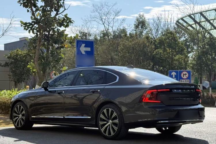 Used Volvo S90 2022 B5 Zhiyuan Luxury Edition Exterior 10