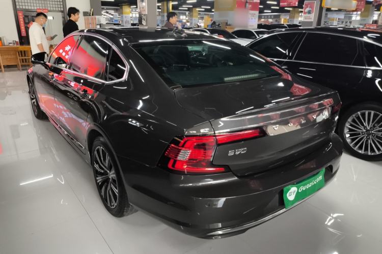 Used Volvo S90 2022 B5 Zhiyi Luxury Edition Exterior 2
