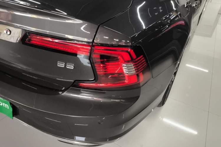 Used Volvo S90 2022 B5 Zhiyi Luxury Edition Exterior 3