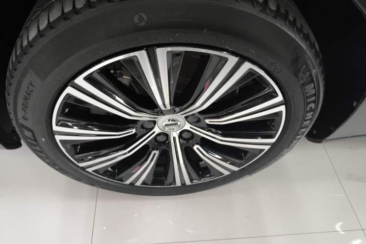 Used Volvo S90 2022 B5 Zhiyi Luxury Edition Exterior 4