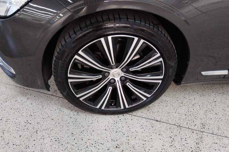 Used Volvo S90 2022 B5 Zhiyuan Luxury Edition Exterior 4