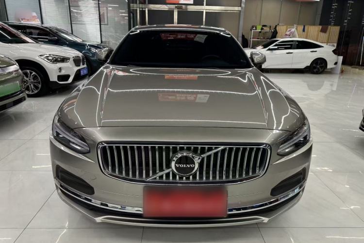 Used Volvo S90 2022 B5 Zhiyuan Luxury Edition Exterior 4