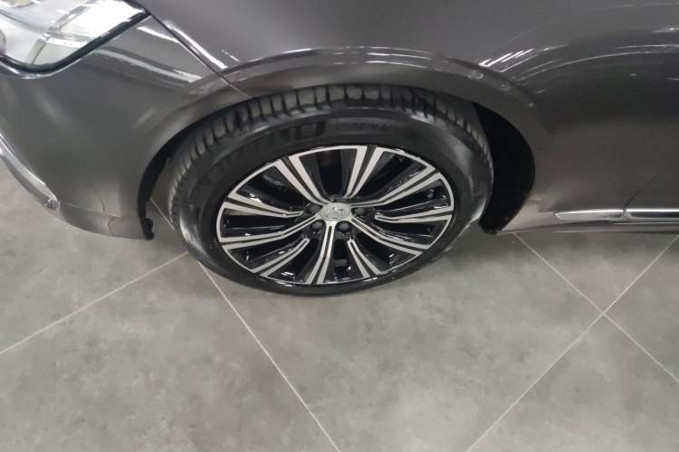 Used Volvo S90 2022 B5 Zhiyi Luxury Edition Exterior 4