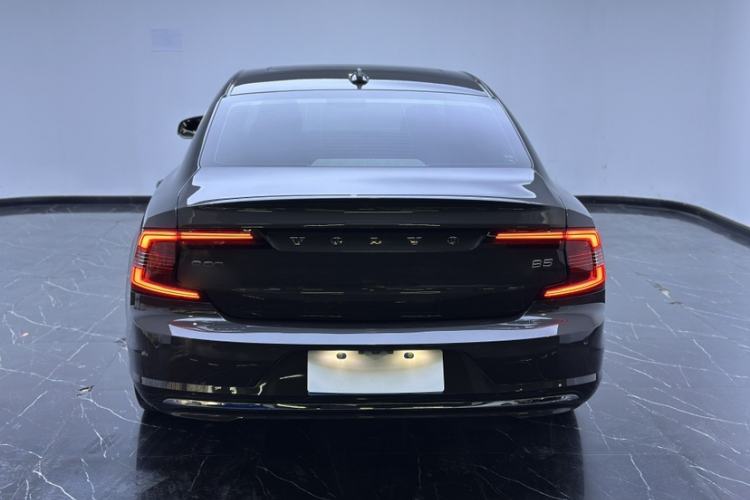 Used Volvo S90 2022 B5 Zhiyuan Luxury Edition Exterior 5