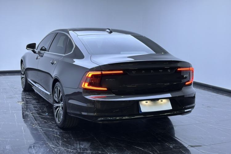 Used Volvo S90 2022 B5 Zhiyuan Luxury Edition Exterior 6
