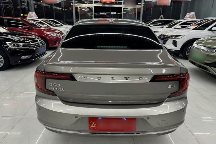 Used Volvo S90 2022 B5 Zhiyuan Luxury Edition Exterior 7