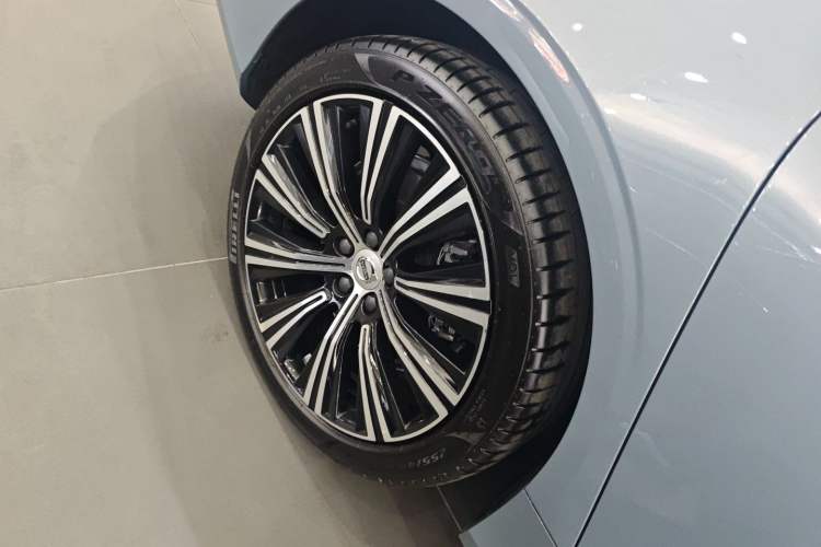 Used Volvo S90 2022 B5 Zhiyuan Luxury Edition Exterior 8