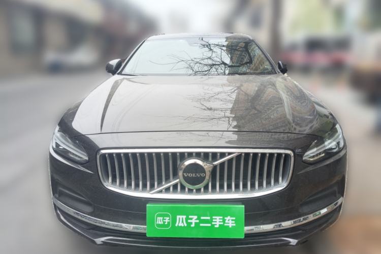 Used Volvo S90 2022 B5 Zhiyuan Luxury Edition Front