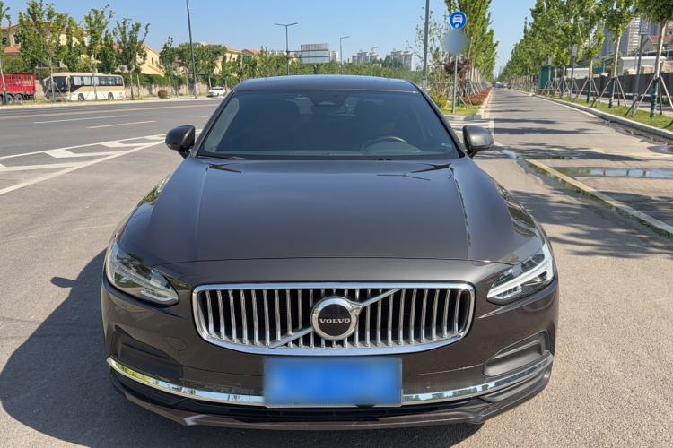 Used Volvo S90 2022 B5 Zhiyuan Luxury Edition Front