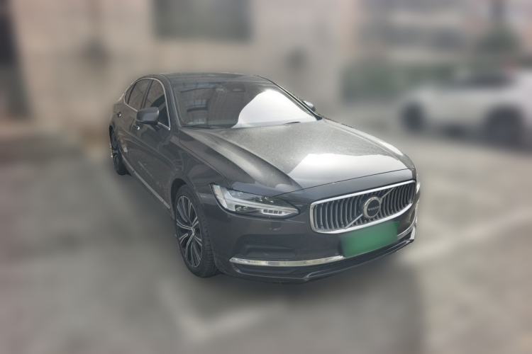Used Volvo S90 2022 B5 Zhiyuan Luxury Edition Front Right 45 Deg