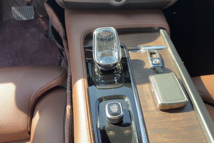 Used Volvo S90 2022 B5 Zhiyuan Luxury Edition Gear Lever