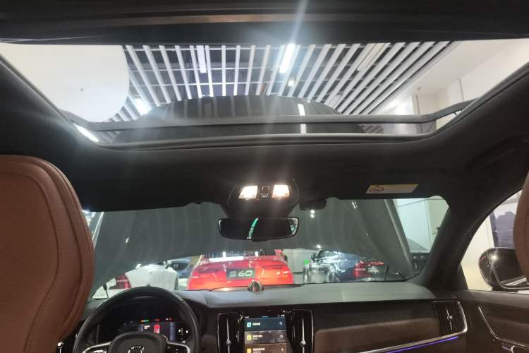Used Volvo S90 2022 B5 Zhiyuan Luxury Edition Headliner