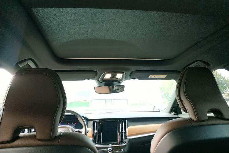 Used Volvo S90 2022 B5 Zhiyi Luxury Edition Headliner