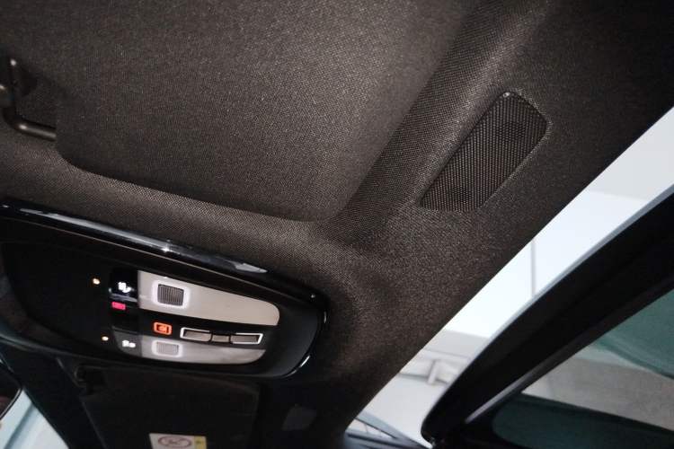 Used Volvo S90 2022 B5 Zhiyuan Luxury Edition Headliner