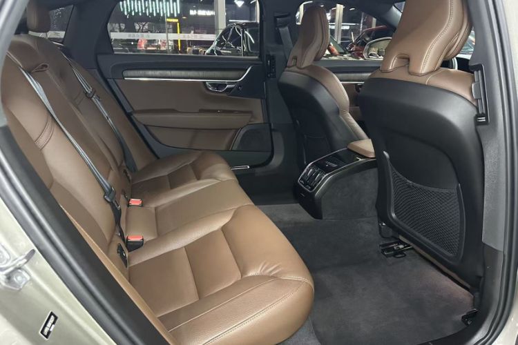 Used Volvo S90 2022 B5 Zhiyuan Luxury Edition Interior 10