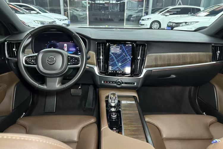 Used Volvo S90 2022 B5 Zhiyuan Luxury Edition Interior 11