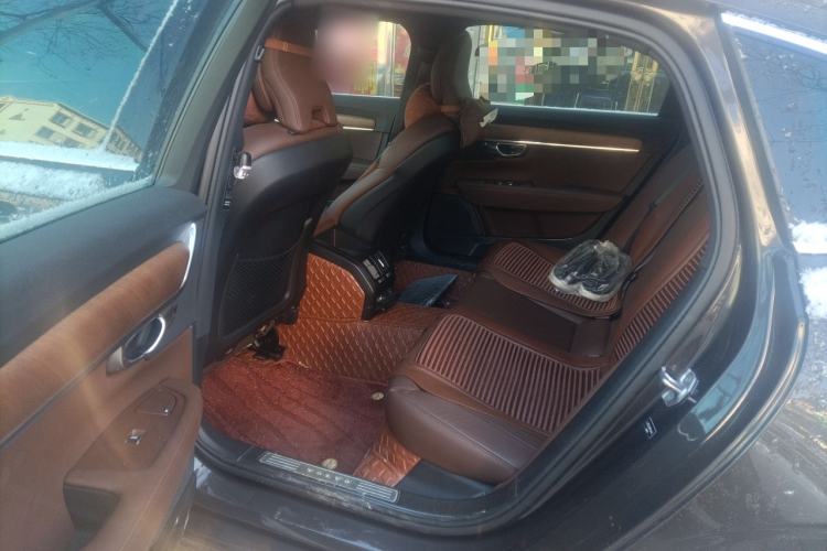 Used Volvo S90 2022 B5 Zhiyi Luxury Edition Interior 4