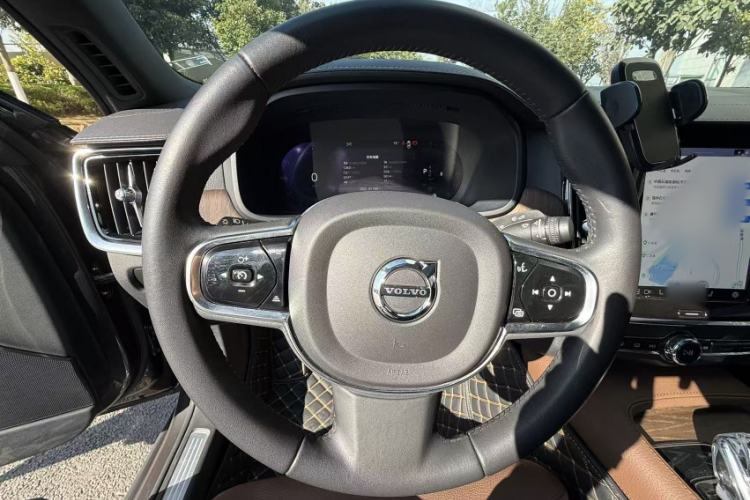 Used Volvo S90 2022 B5 Zhiyuan Luxury Edition Interior 4
