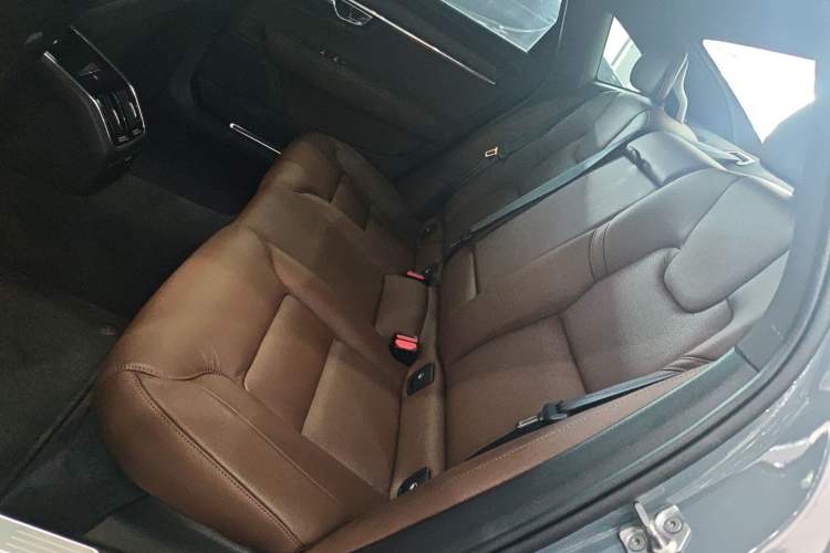 Used Volvo S90 2022 B5 Zhiyuan Luxury Edition Interior 4