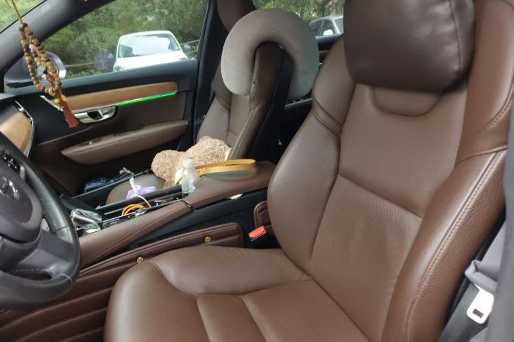 Used Volvo S90 2022 B5 Zhiyi Luxury Edition Left Front Seat
