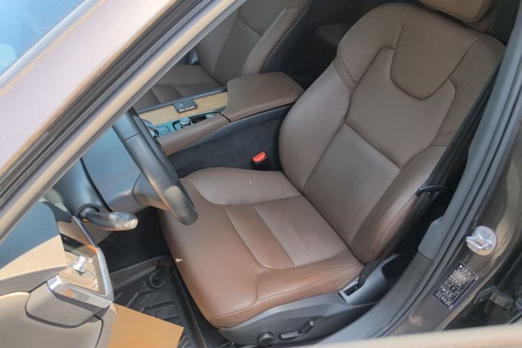 Used Volvo S90 2022 B5 Zhiyi Luxury Edition Left Front Seat
