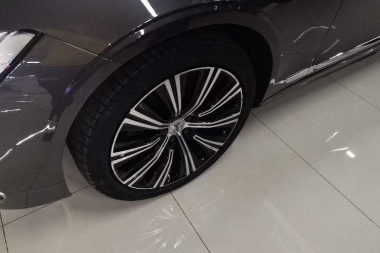 Used Volvo S90 2022 B5 Zhiyuan Luxury Edition Left Front Wheel Hub