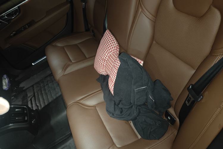 Used Volvo S90 2022 B5 Zhiya Luxury Edition Left Rear Seat