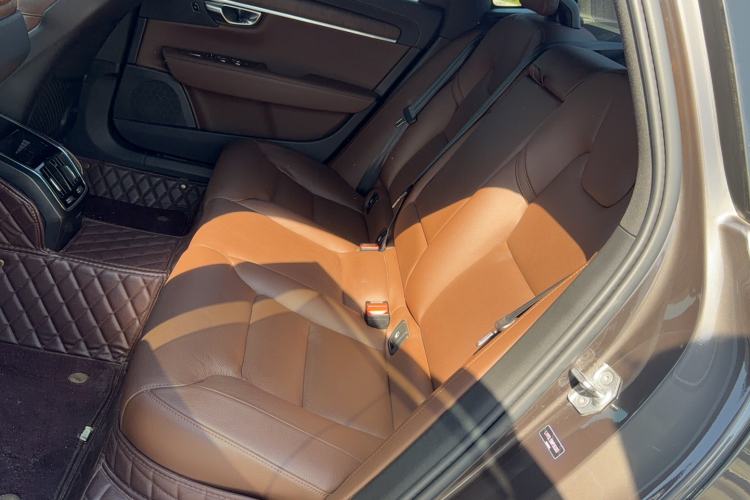 Used Volvo S90 2022 B5 Zhiyuan Luxury Edition Left Rear Seat