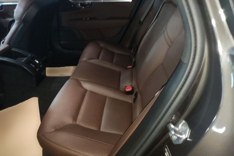 Used Volvo S90 2022 B5 Zhiyi Luxury Edition Left Rear Seat