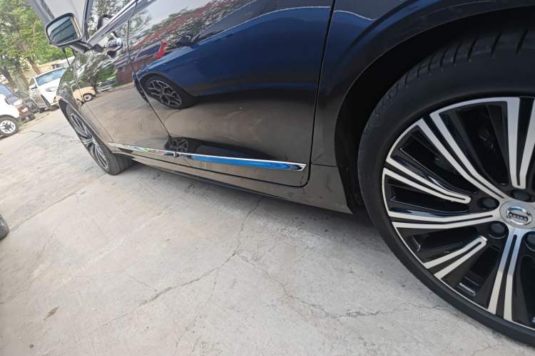 Used Volvo S90 2022 B5 Zhiyuan Luxury Edition Left Side Sill