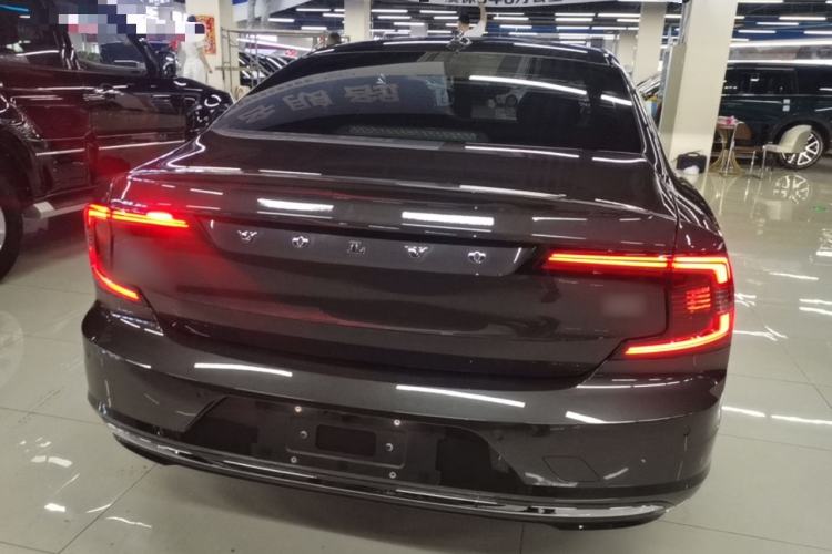 Used Volvo S90 2022 B5 Zhiyuan Luxury Edition Rear