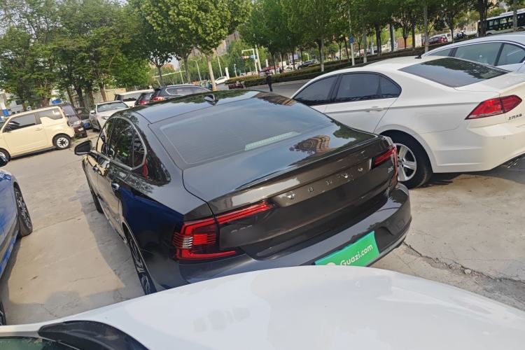 Used Volvo S90 2022 B5 Zhiyuan Luxury Edition Rear Left 45 Deg