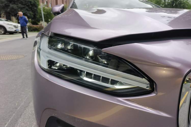 Used Volvo S90 2022 B5 Zhiyi Luxury Edition Right Front Headlight