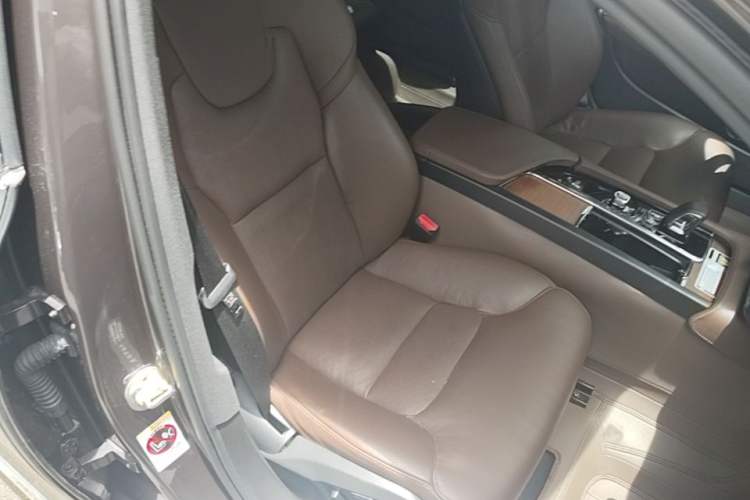 Used Volvo S90 2022 B5 Zhiyi Luxury Edition Right Front Seat