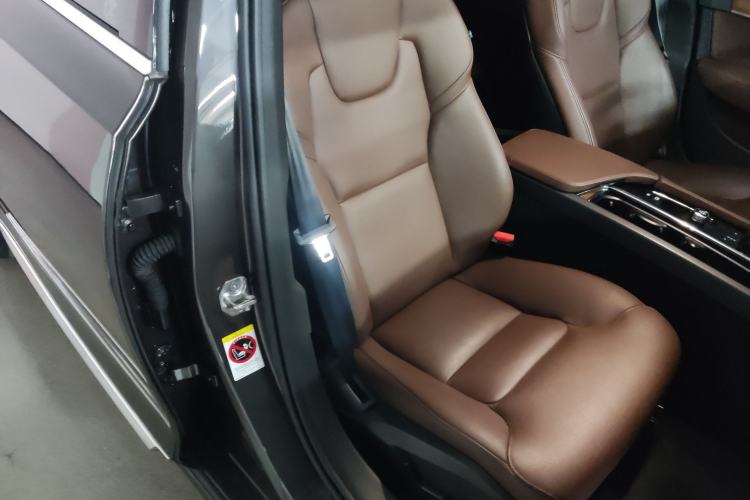 Used Volvo S90 2022 B5 Zhiyi Luxury Edition Right Front Seat