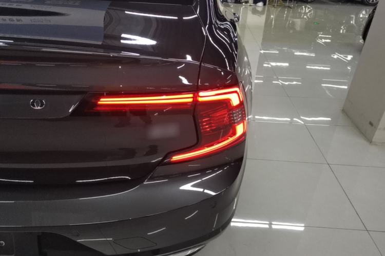 Used Volvo S90 2022 B5 Zhiyuan Luxury Edition Right Rear Taillight