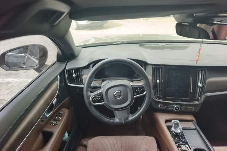Used Volvo S90 2022 B5 Zhiyuan Luxury Edition Steering Wheel