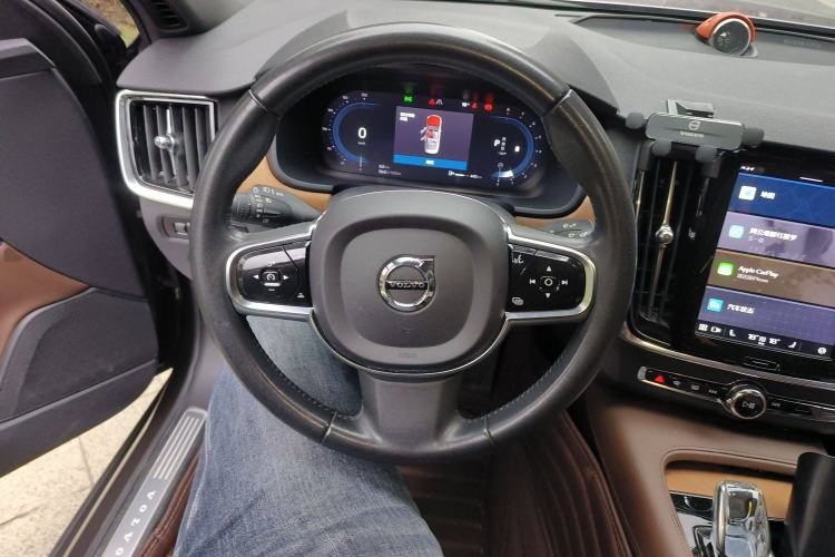 Used Volvo S90 2022 B5 Zhiyi Luxury Edition Steering Wheel
