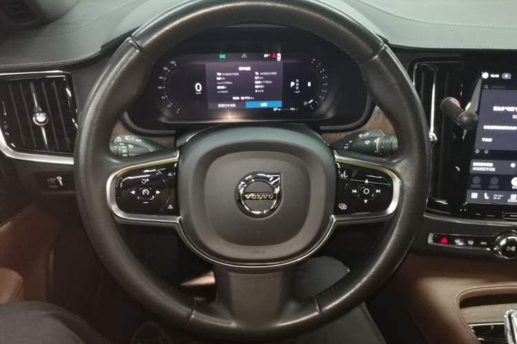 Used Volvo S90 2022 B5 Zhiyuan Luxury Edition Steering Wheel