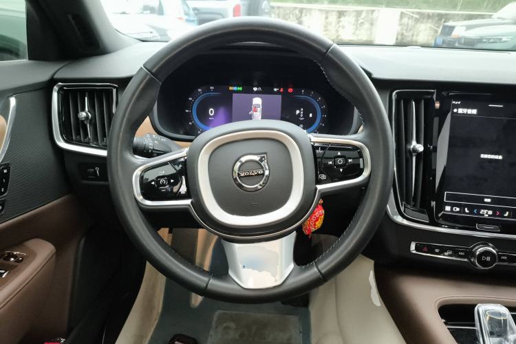 Used Volvo S90 2022 B5 Zhiyi Luxury Edition Steering Wheel