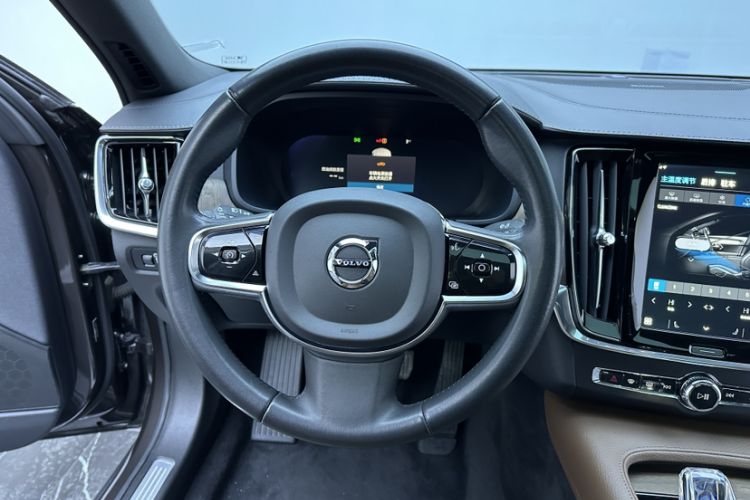 Used Volvo S90 2022 B5 Zhiyuan Luxury Edition Steering Wheel
