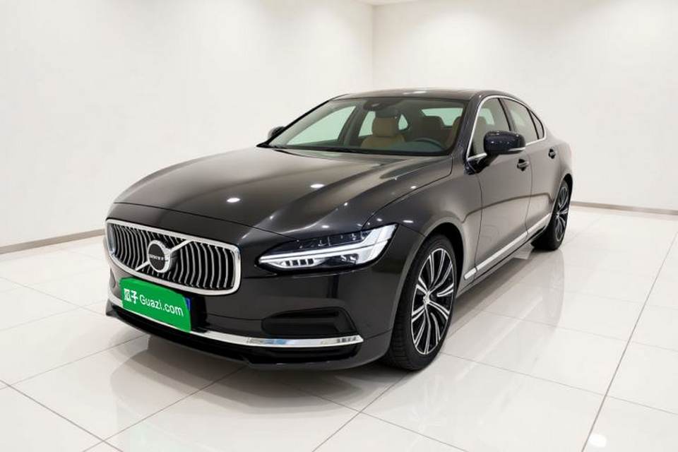 Volvo S90 2022