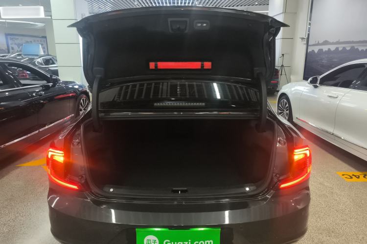 Used Volvo S90 2022 B5 Zhiyuan Luxury Edition Trunk